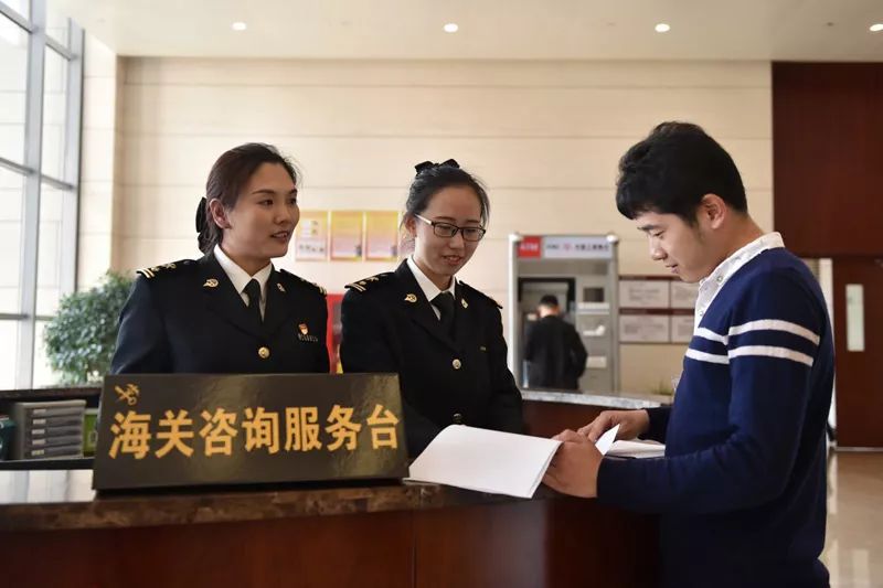 筑牢數字國門，彰顯“硬核”力量 海關網絡技術服務保障口岸產業鏈供應鏈安全順暢